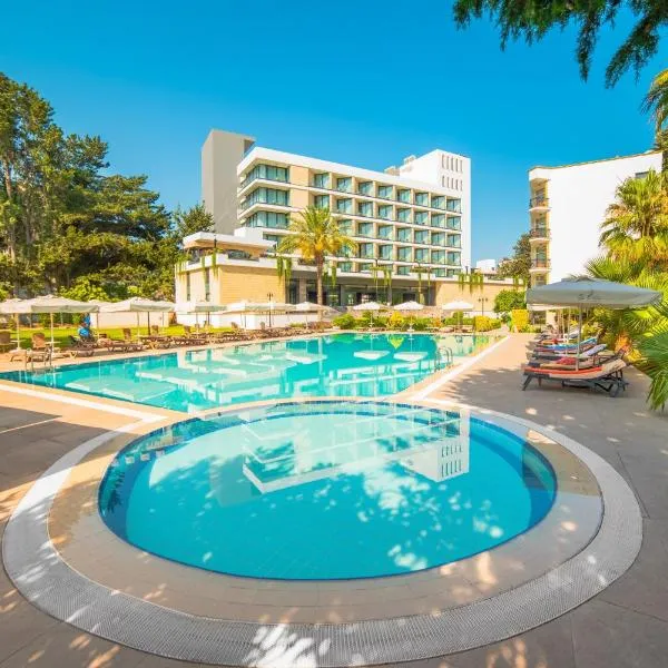 Hotel Pia Bella, hotel v destinaci Kyrenia