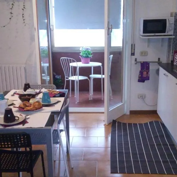 Casa Vacanze Orchidea CIR0347AT00249, hotel in Parma