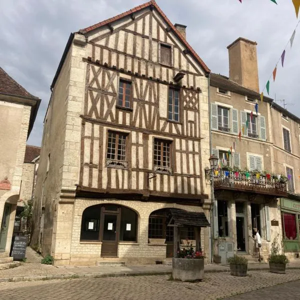 Au poids du Roy, hotel in Noyers-sur-Serein