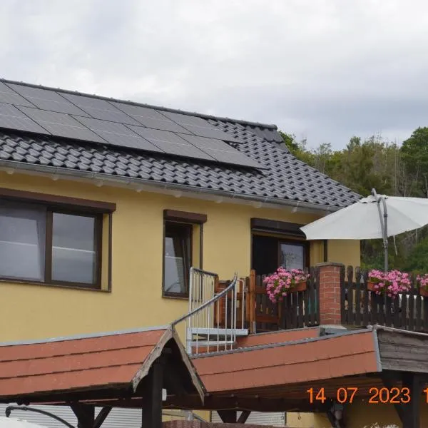 Ferienwohnung mit Ausblick in Wimmelburg, hotel sa Wimmelburg