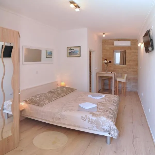 Rooms Palma, hotel in Split