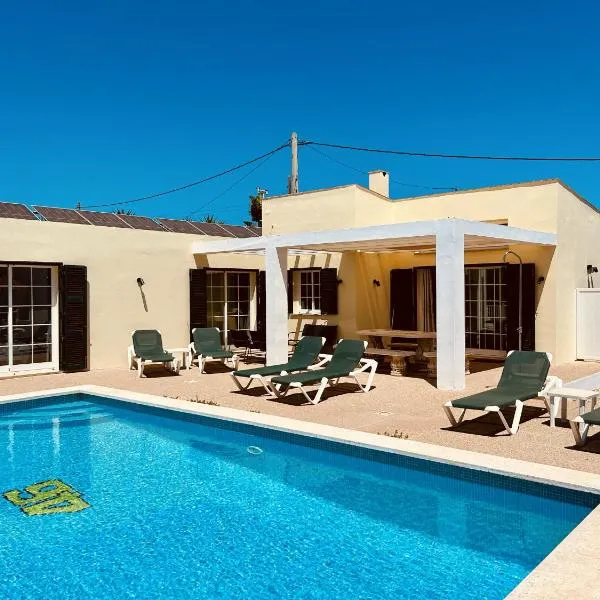 Villa Jordi - Cala en Porter, hotel v mestu Cala en Porter