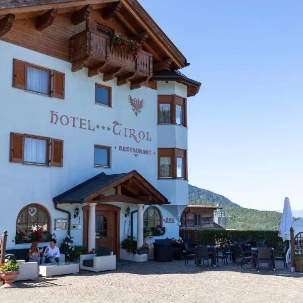 Hotel Tirol- Natural Idyll, hotel in Piscine di Sover