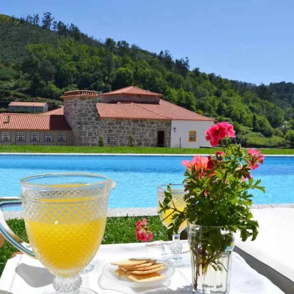 Casa da Portela de Sampriz, Hotel in Ponte da Barca