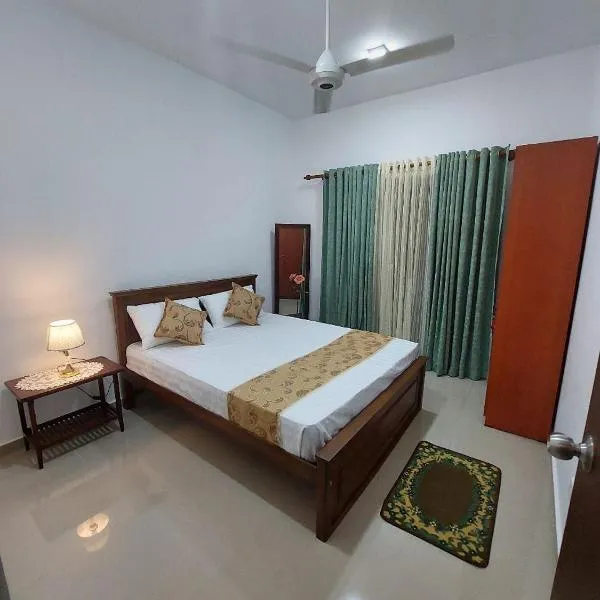 Elixia Emerald 2 Bed Room Fully Furnished Apartment colombo, Malabe、Delgodaのホテル