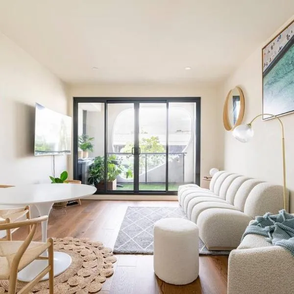 Beachside flat with free parking, hotel v Melbourne