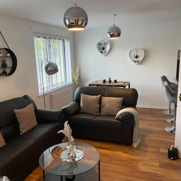 Perfectly situated luxury 2 bedroom apartment, hotel v destinaci Glasgow