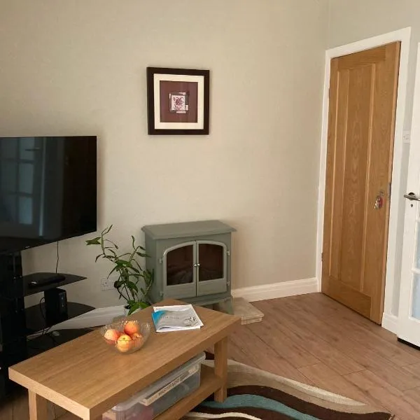 Quiet flat with parking, hotel di Cleveleys