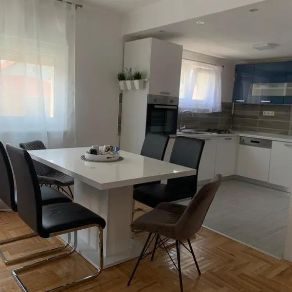 Apartman Loni , Belišće, hotel v destinaci Belišće