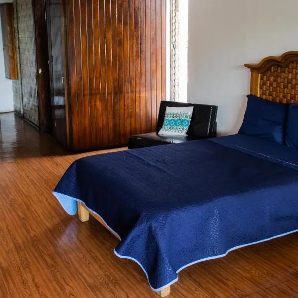 Suites Las Plazas, hotel in Cuernavaca