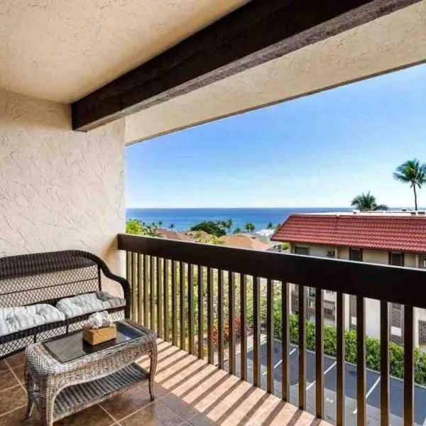 Family Friendly Kailua Bay View AC Free Parking Walk to Kailua Village, hotel v destinaci Kailua-Kona