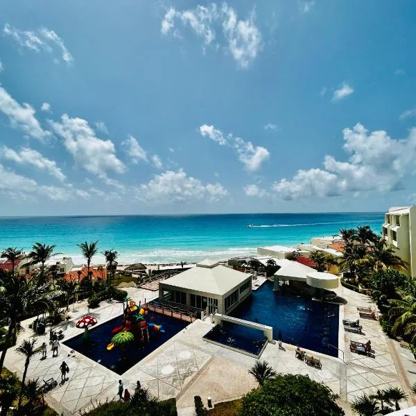 Solymar Beach Condominium、カンクンのホテル