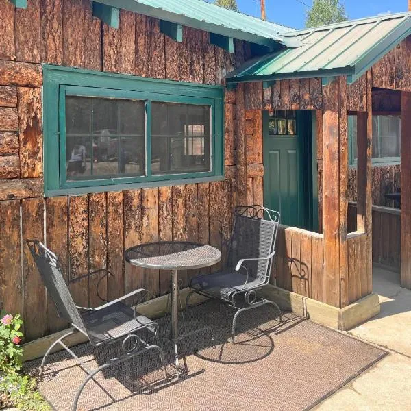 Loose Moose Cabin at Grand Lake Village, hotel em Grand Lake