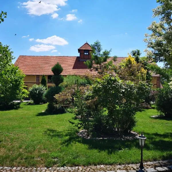 Agroturystyka Lesieniec - Magdalena i Maciej Mochoń, hotel in Stradomia Wierzchnia