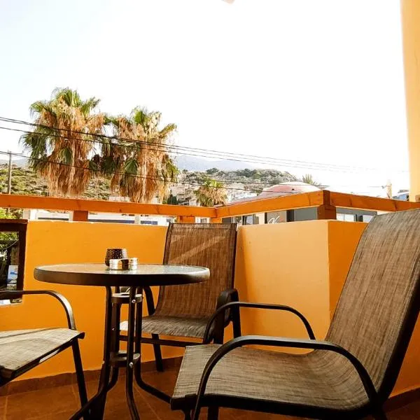 Dedalos n2 Mountain View apartment-30 metres from the beach, Hotel in Stalida