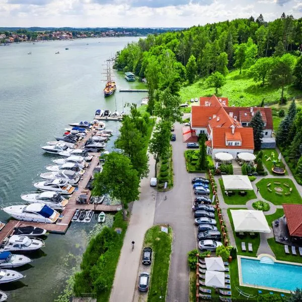 Amax Boutique Hotel – hotel w mieście Mikołajki