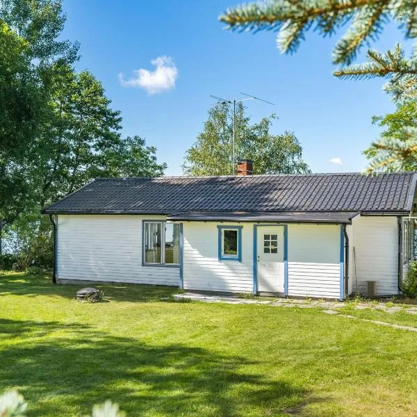 Chalet Uskeboda by Interhome, hotel v destinaci Nora