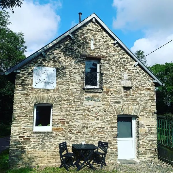 Le Nalousie – hotel w mieście Livry