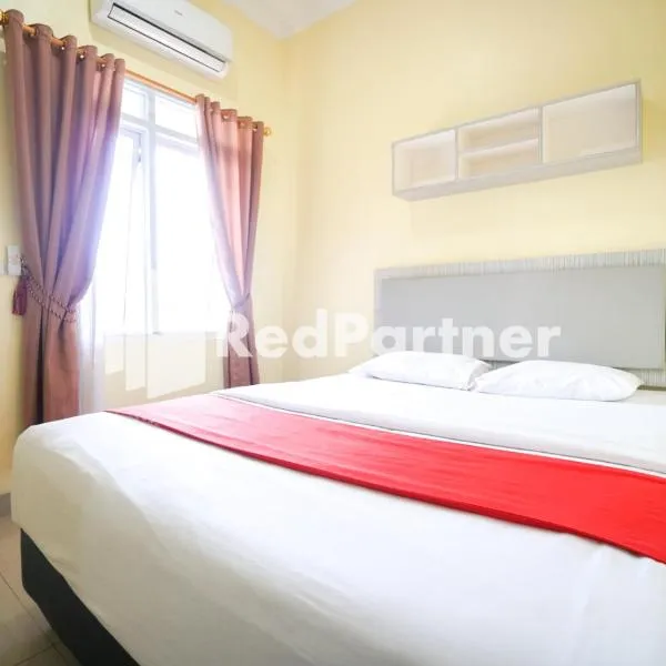 Indah Residence Syariah Mitra RedDoorz，雅加達的飯店