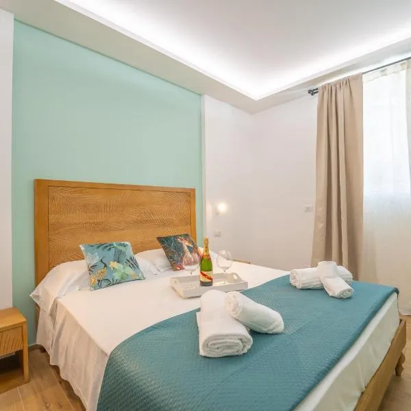 Mensos Rooms, hotel Olbiában
