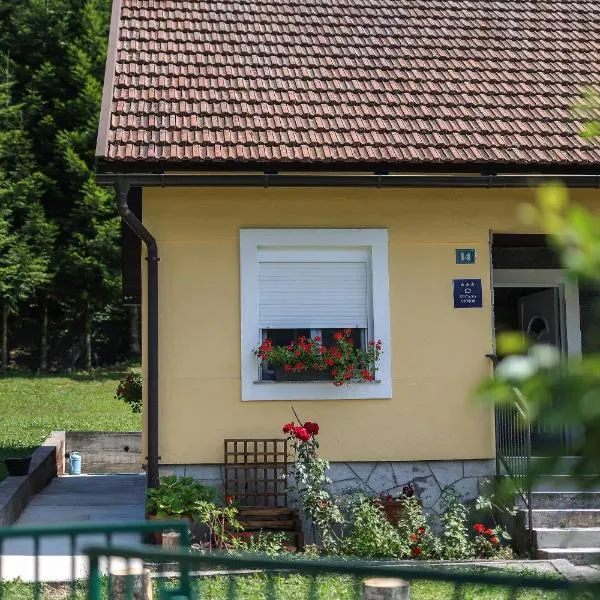 Holiday House Provance, hotel v destinaci Brod na Kupi