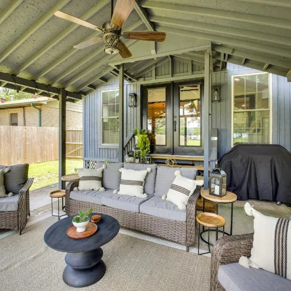 Lakefront Oasis with Patio in Hot Springs, Arkansas!, hotel in Hot Springs