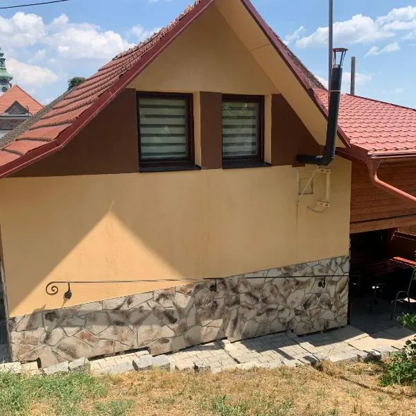 Klidné a vyjímečné ubytování nad sklepem - Přítluky Garance na počasí!!!, hotel v Přítlukách