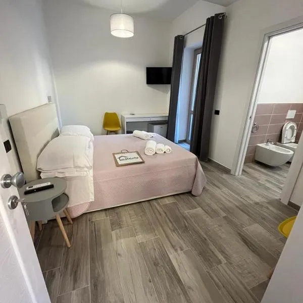 MaLuNa, hotel v destinaci Castelsardo