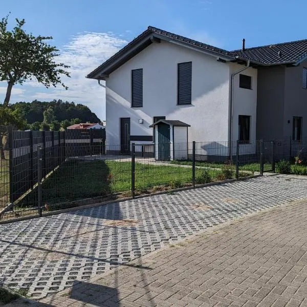 Ferienwohnung Am Kleinen Haff, Hotel in Garz-Usedom