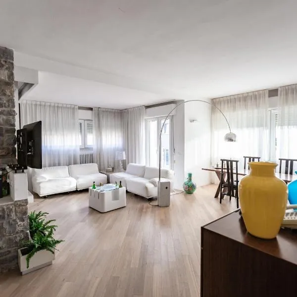 Casa Summer, Hotel in Cecina