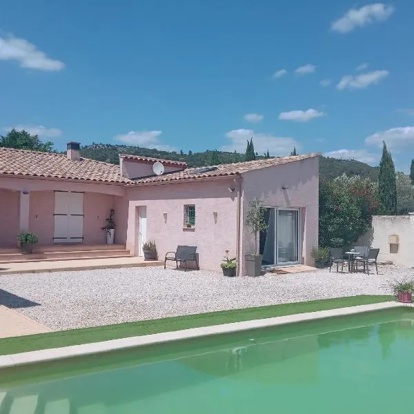 L’Echappée Belle, hotel en Puéchabon