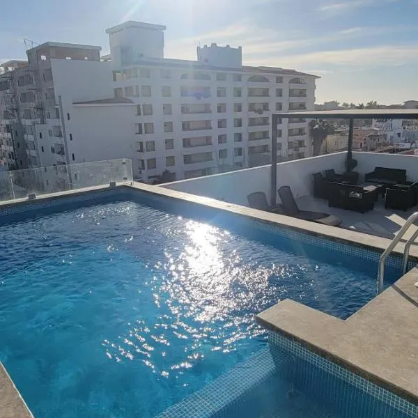 New Luxury Condo、マサトランのホテル