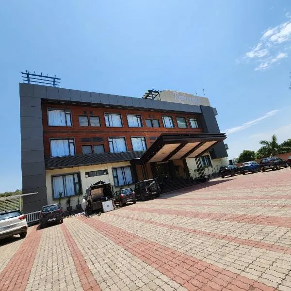 판체쿠라에 위치한 호텔 Redwood Resort