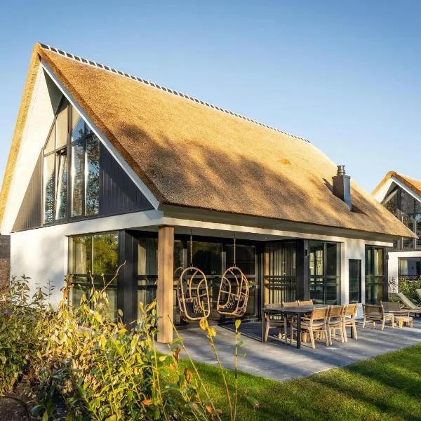Luxury Villa in De Cocksdorp, hotel in De Cocksdorp