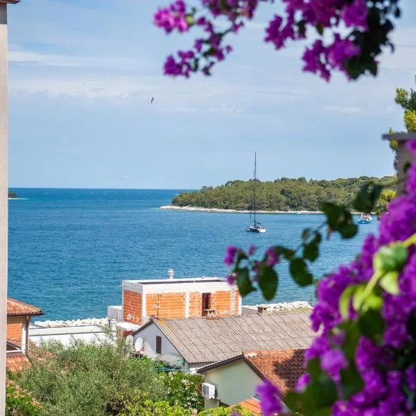 Luna Tsuki Seven, hotel i Rovinj