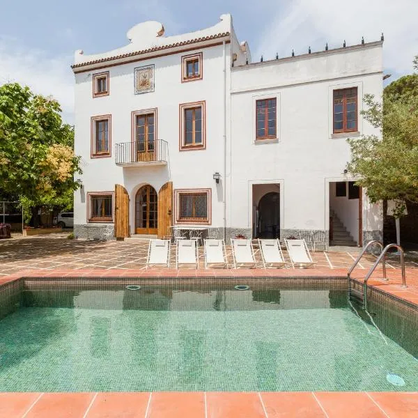 Masia Sant Miquel, hotel v destinaci Canet de Mar
