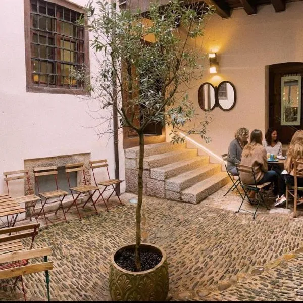 Quartier Leon Hostel Jabalquinto, hotel v destinácii León