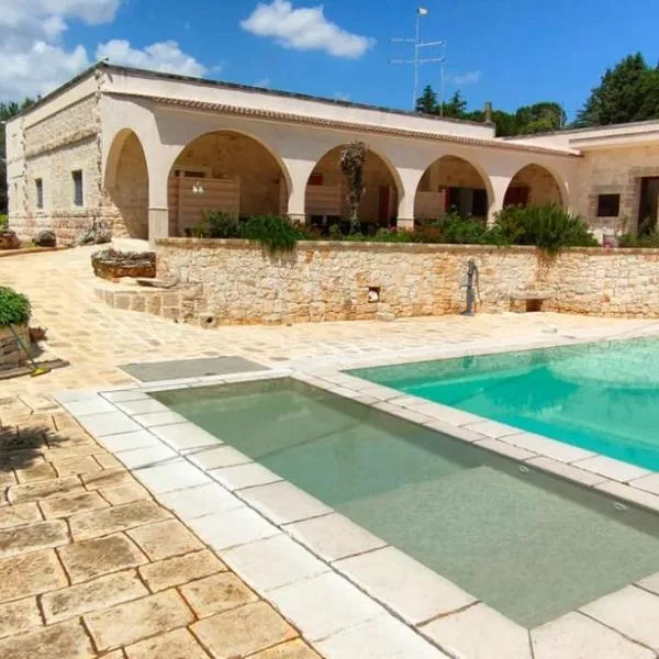 Casolare Lodedo, hotell sihtkohas Ceglie Messapica