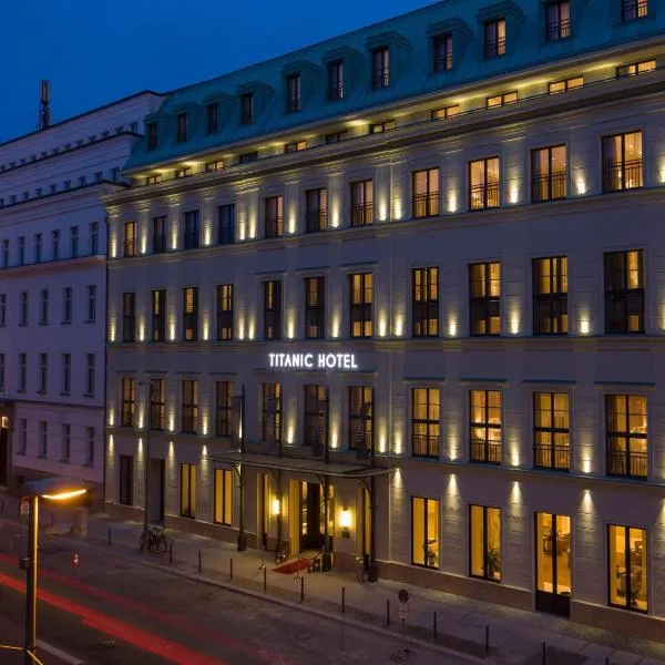 TITANIC Gendarmenmarkt Berlin, hotell Berliinis