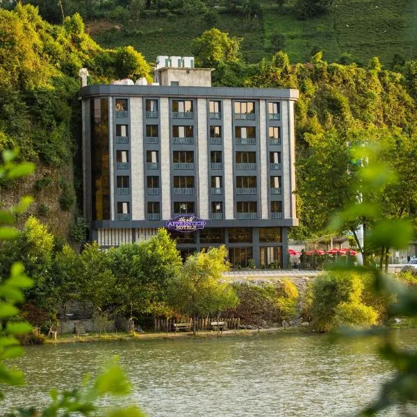 The Old Apprentice, hotel en Ardeşen
