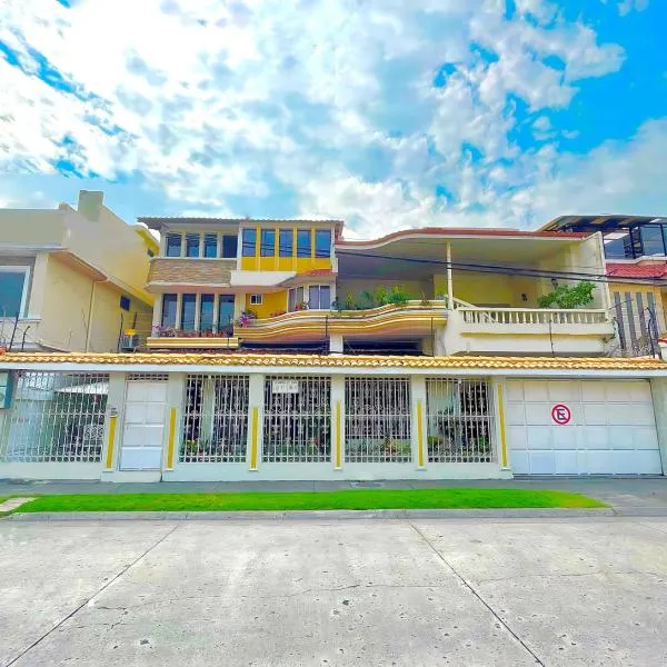Villa Garza Inn, hotel in Guayaquil