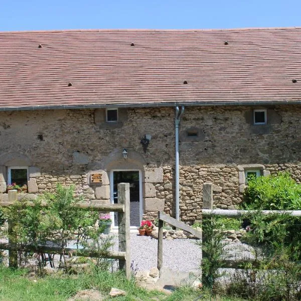 Petite Ferme Embir, hotel in Moutier-Malcard