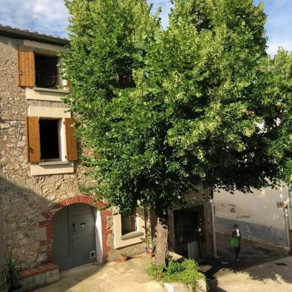 La Maison au Tilleul, готель у місті Tautavel