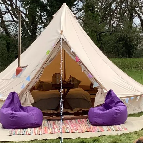 West Holme Glamping, ξενοδοχείο σε Wareham