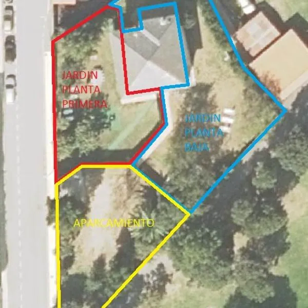 Casa con Jardín con 2 alojamientos, con jardines no compartidos y aparcamiento privado, hotel v destinaci Noja