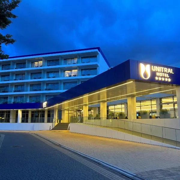 Hotel Wellness Medical Spa Unitral, hotell i Mielno