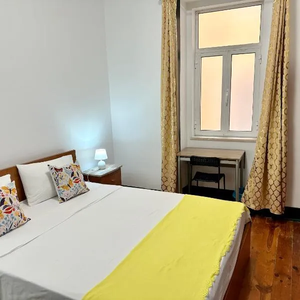 Sublime Yellow Bedroom