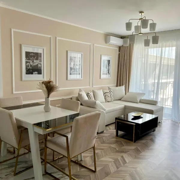 GLIM SUITE, khách sạn ở Oradea