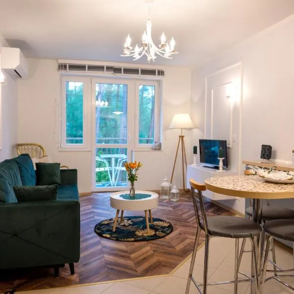 Nadmorski apartament Rybitwa 7, hotel v destinaci Pobierowo
