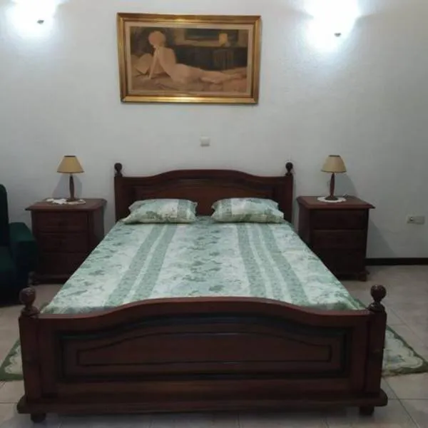 Cozy Room in Plateau, hotel en Praia